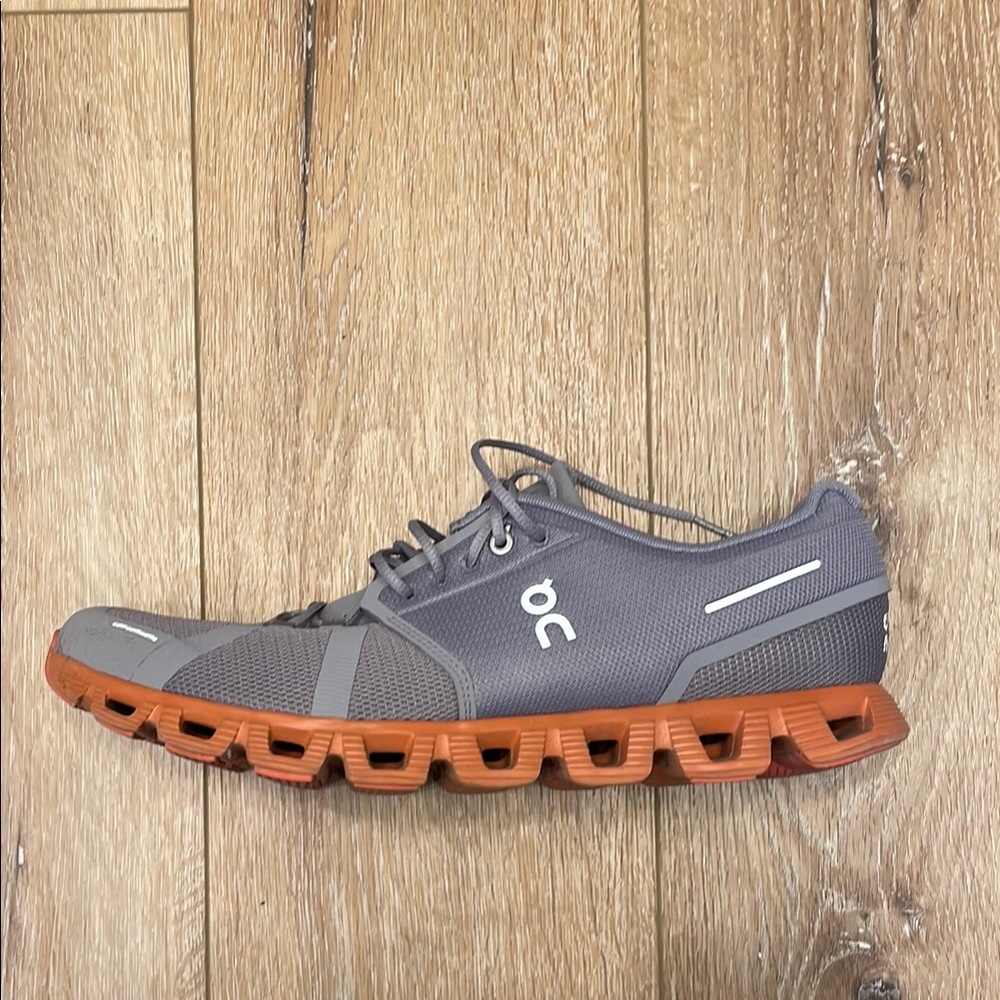 On Running Men's Gray and Orange Shoes